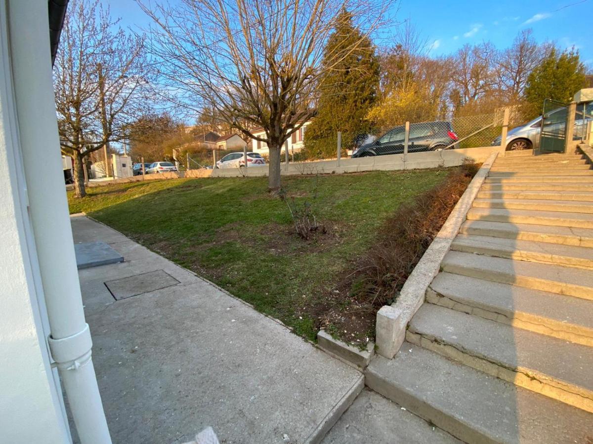 Maison Entiere Avec Jardin Et Une Belle Vue Évreux Buitenkant foto